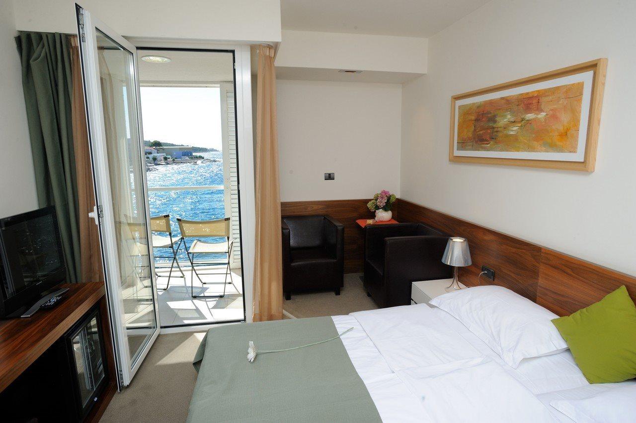 Hotel Vrilo - Adults Only Postira Εξωτερικό φωτογραφία