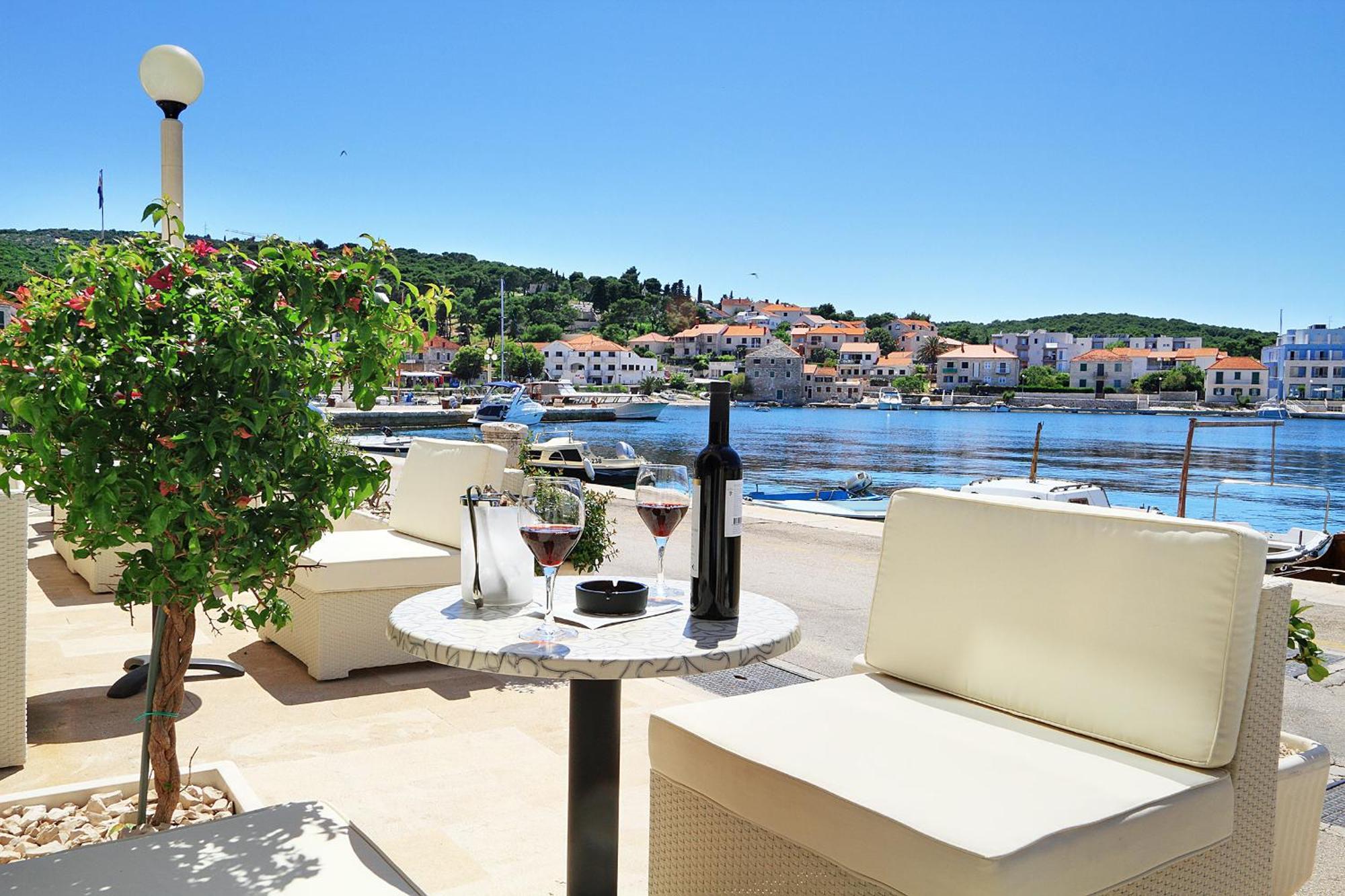 Hotel Vrilo - Adults Only Postira Εξωτερικό φωτογραφία